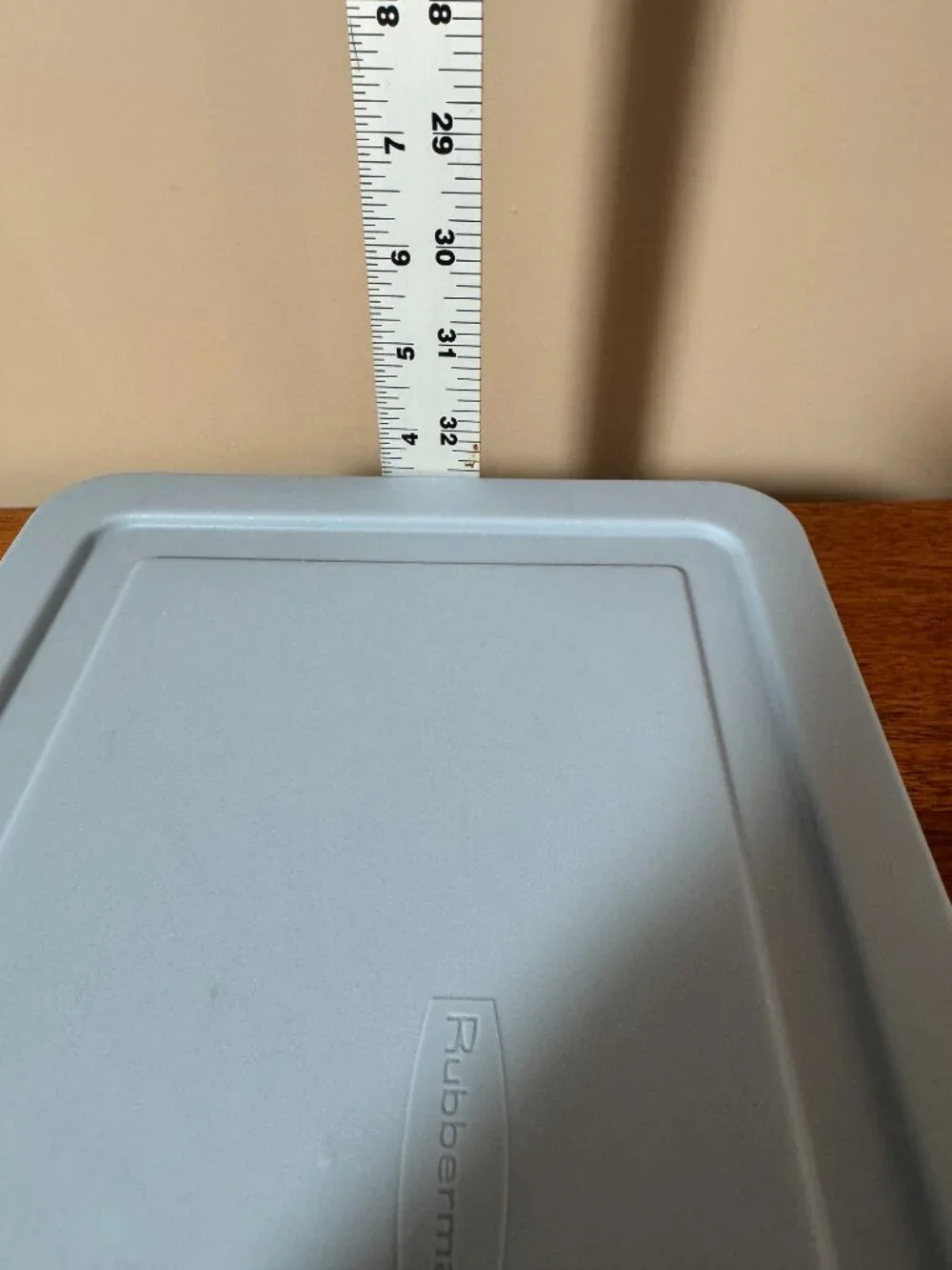 Rubbermaid vintage 13